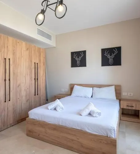 Newly Furnished & Bright 2br Apt: Mangroovy * Hurgada