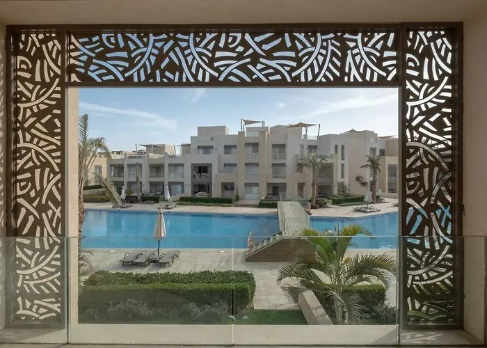 Daire Newly Furnished & Bright 2br Apt: Mangroovy *